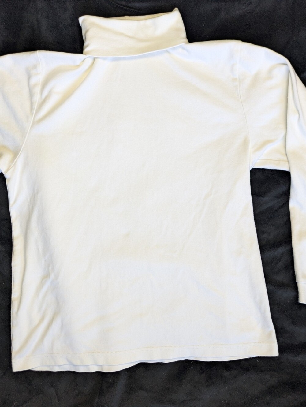 Eddie Beaur Ivory Turtle Neck Size LG